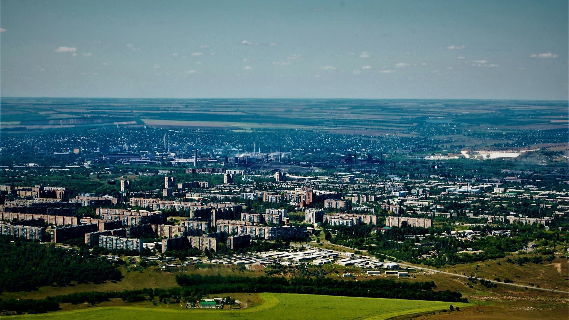 Huddersfield cityscape - Self-storage in Huddersfield