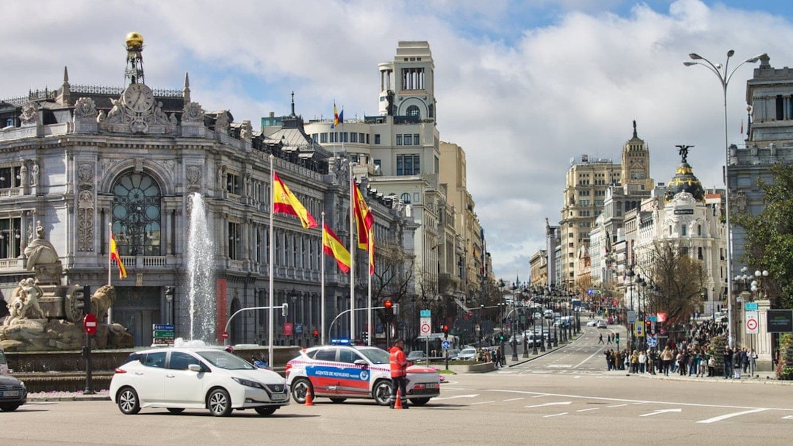 Madrid cityscape - Find luggage storage, self-storage, and secure storage facilities in Madrid